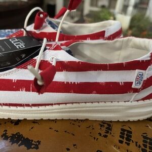 Women’s Hey Dudes NWT